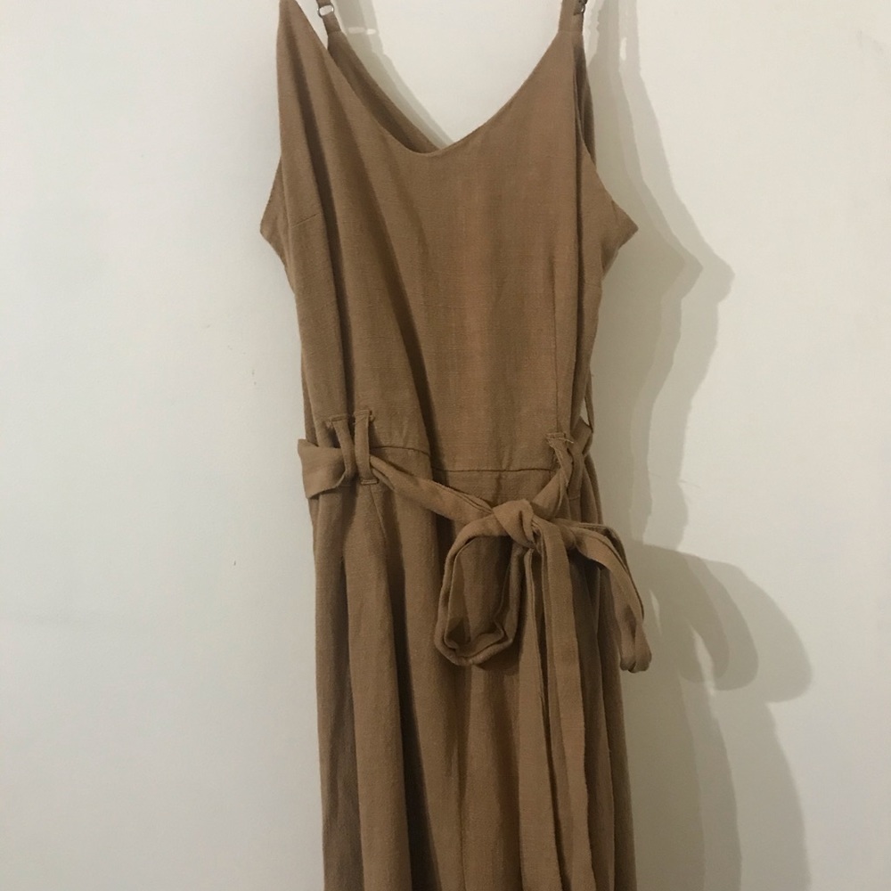 Romper - Picture 2 of 3